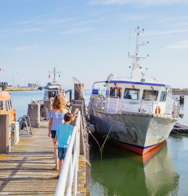 In de haven van Ouistreham, zijn er reizigers die zingen!