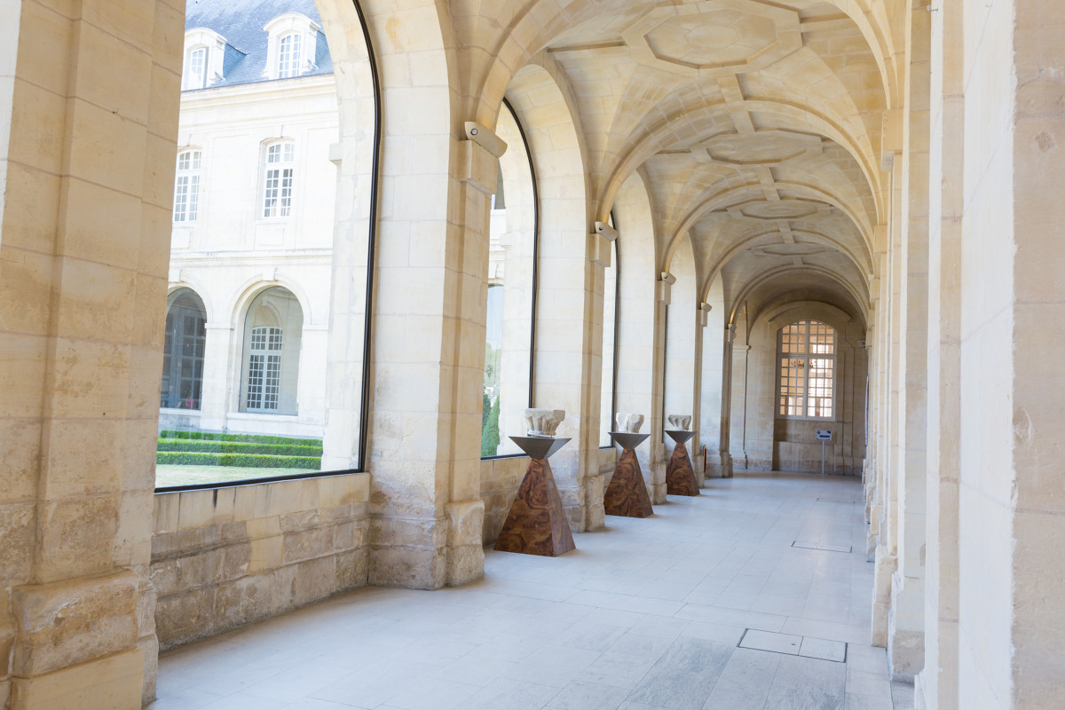 Cloître de l'Abbaye aux Dames à Caen