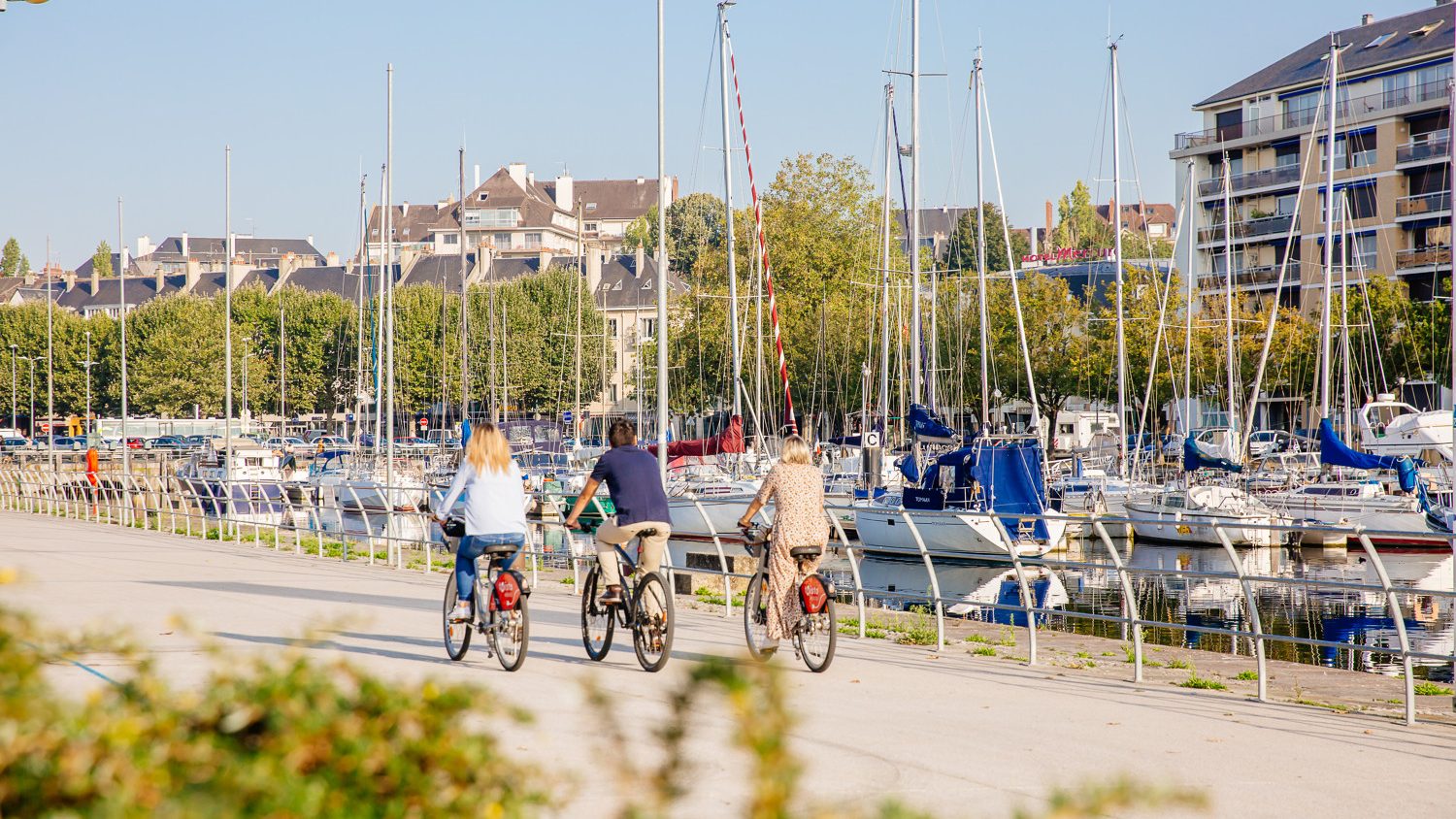 Hoe er te komen en rond te rijden