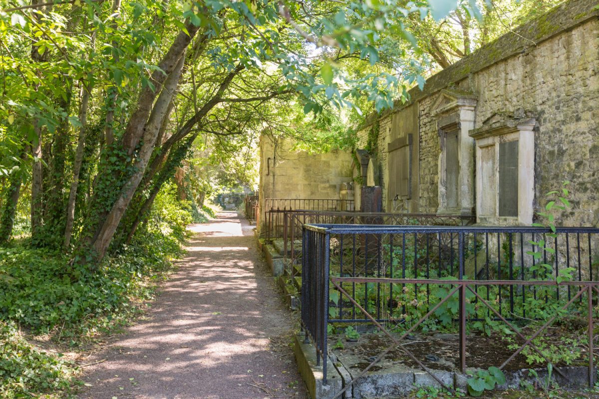 Cimetière dormant Saint-Jean, Caen