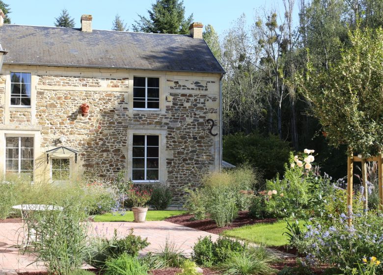 0C44CBFC-11CC-4F60-BE45-6067D2D33ECA