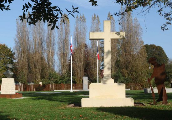 23 Croix du sacrifice – MUSÉE DE LA BATTERIE DE MERVILLE 14