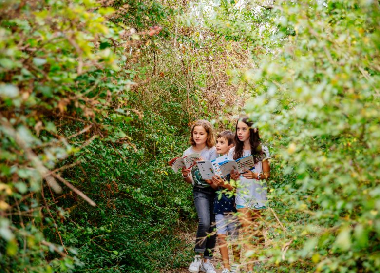 523008-Livrets_jeux_pour_enfants_a_Ouistreham-Caen_la_mer_Tourisme___Les_Conteurs_(Droits_reserves_Office_de_Tourisme___des_Congres)