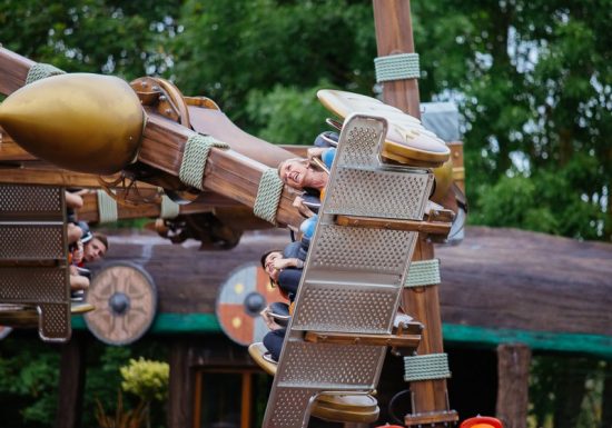 55020-Festyland-Caen_la_mer_Tourisme___Les_Conteurs_(Droits_reserves_Office_de_Tourisme___des_Congres)