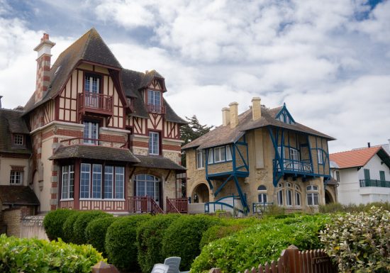 594724-Hermanville-sur-mer__Boulevard_du_Calvados-Mollow-1200px