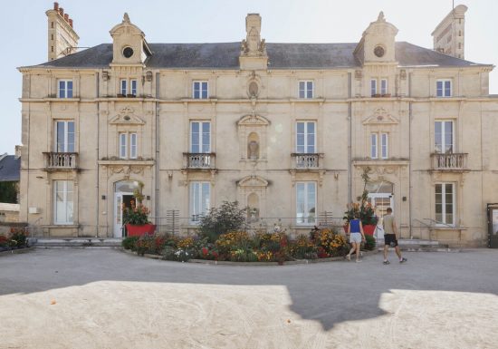 601340–Musee_des_Beaux-Arts_de_Caen_-_Cecile_Schuhmann-1200px