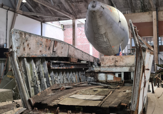 Barge—Ballon-de-barrage-D-Day-Wings-Museum–Manon-Sandret