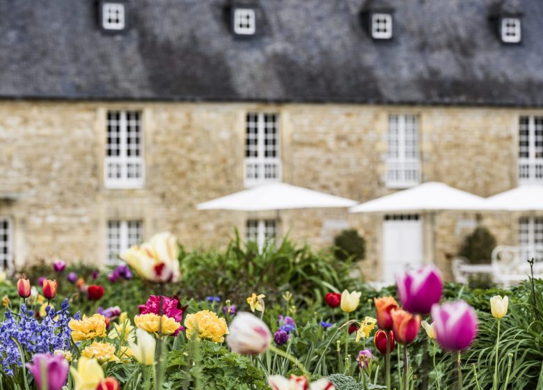 Chateau-d-Audrieu—Exterieurs–6-