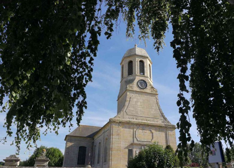 Eglise de Sainte-Croix-Grand-Tonne