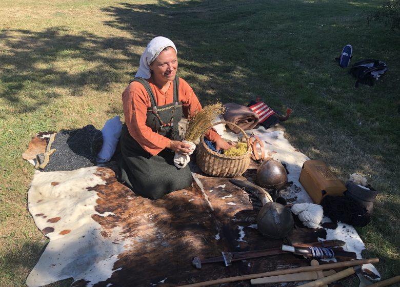 LES-VIKINGS-EN-NORMANDIE-VISITE-GUIDEE-CORINE-VERVAEKE-CREDIT-MATHILDE-LELANDAIS