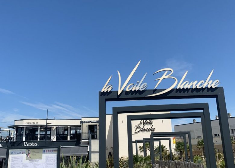 La-Voile-Blanche