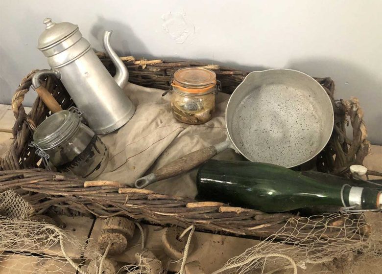 Les objets du quotidien à bord des vieux greements credit A Le Goff
