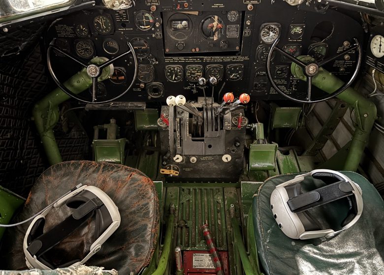 Réalité virtuelle – Cockpit Dakota C-47 – D-Day Wings Museum – ©Manon Sandret