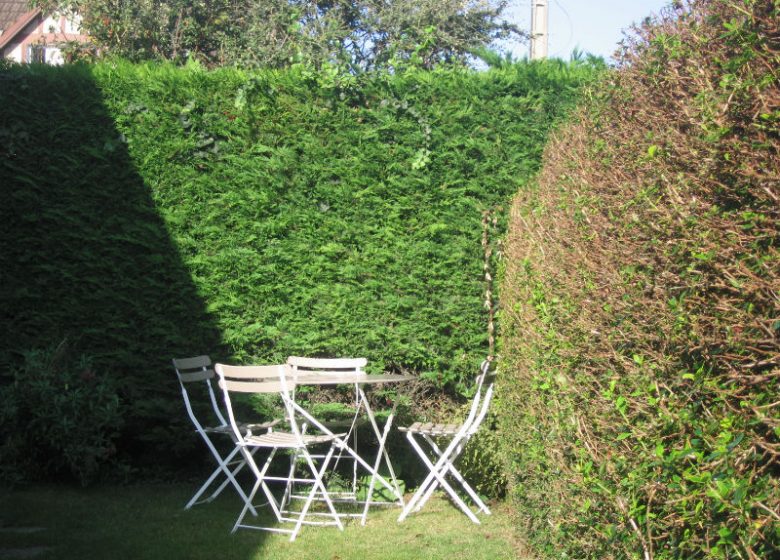 Rignault – salon de jardin