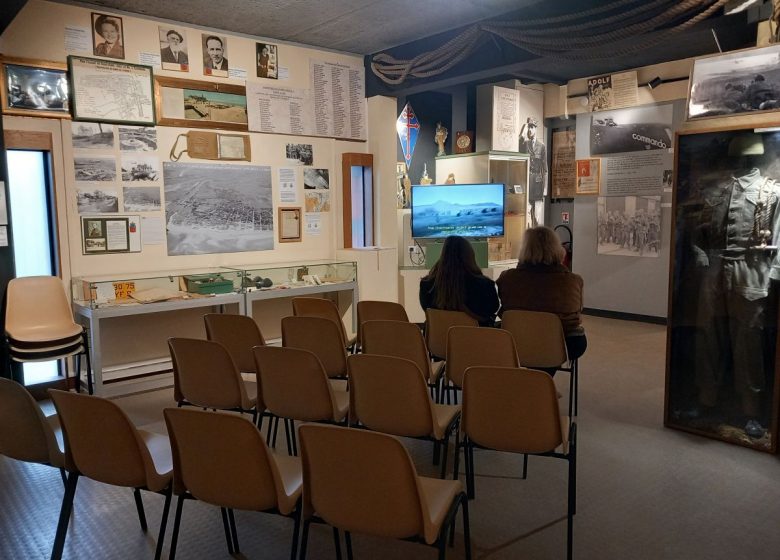 Salle de projection – Musée n4 Commando