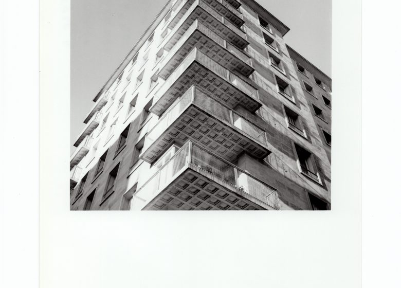 Tours_Marine__vers_1960-Musee_de_Normandie_-_Ville_de_Caen___Fonds_Georges_Cazin