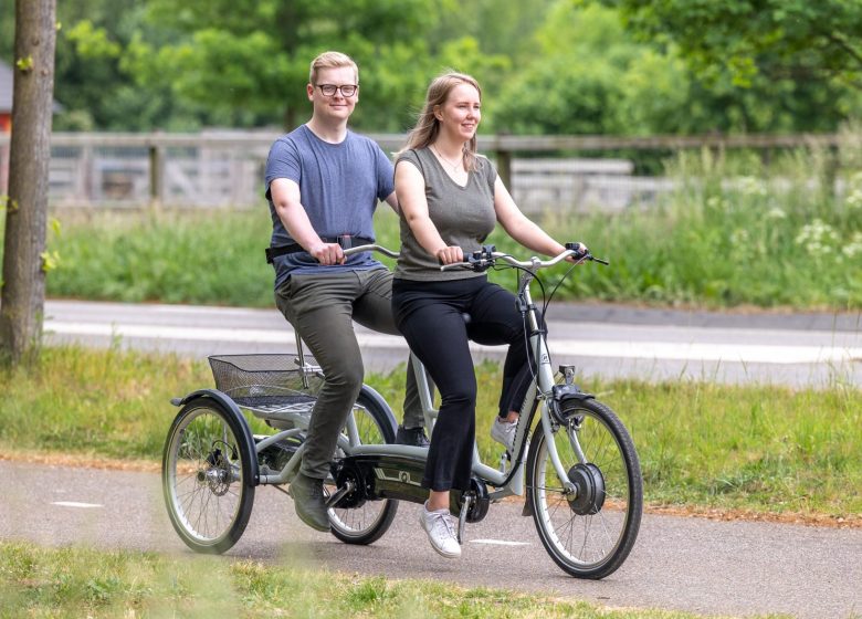 Un tricycle VAE tandem pour partager à 2 le bon air de la mer et de la vallée de l'Orne