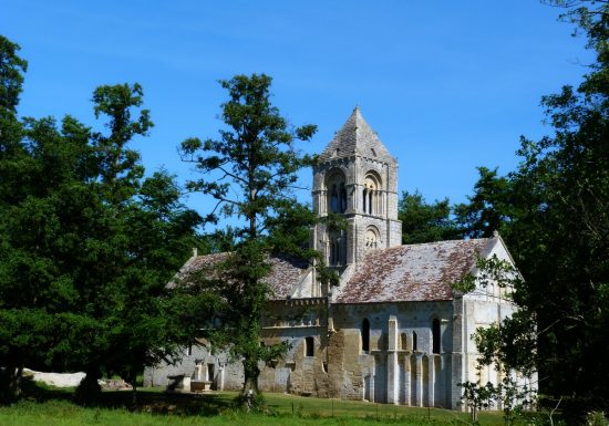 Vieille-Eglise-de-Thaon—Yves-Leullier–juillet-2018