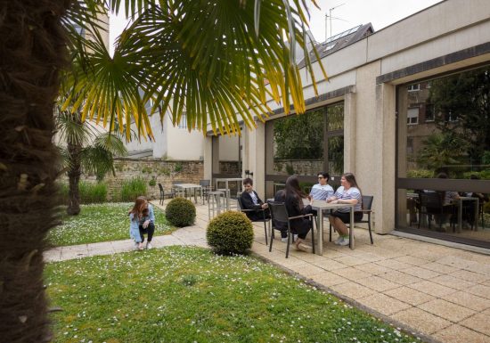 X2669018452821010204