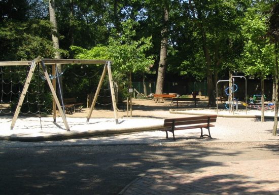 aire de jeux jardin des plantes caen