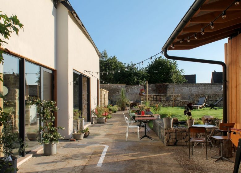 f1b243ca-f434-42c0-bfb8-7bef0dd14dee