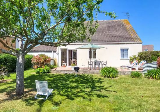 gite-le-pommier-jardin-2