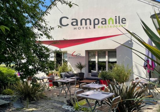 hotel-campanile-mondeville-jardin-1