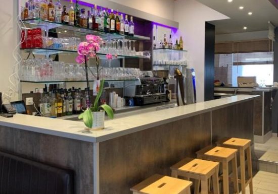 hotel-le-cosy-riva-bella-bar