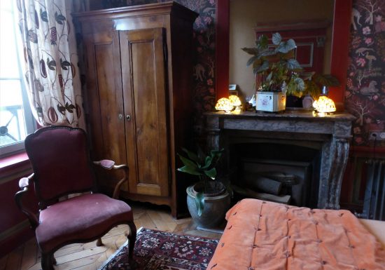 hurel-anne-relais-saint-gilles-chambre-aux-elephants-1