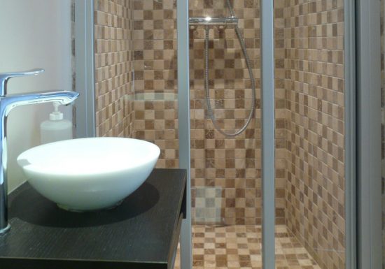 hurel-anne-relais-saint-gilles-salle-d-eau-3