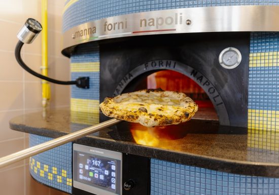 the-people-four-a-pizzas