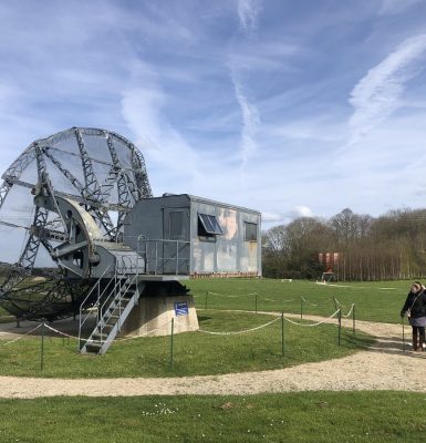 Station Radar 44