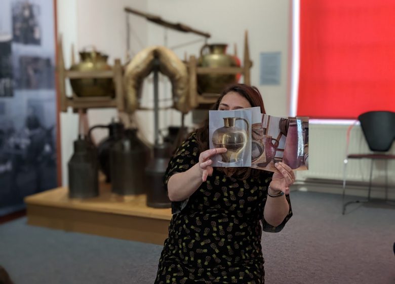 visite-qui-a-vole-l-eventail-musee-de-normandie