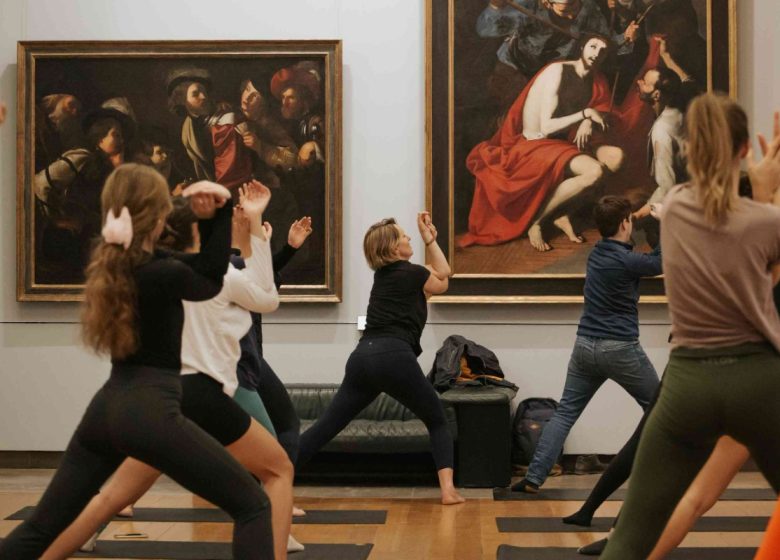 yoga au musée